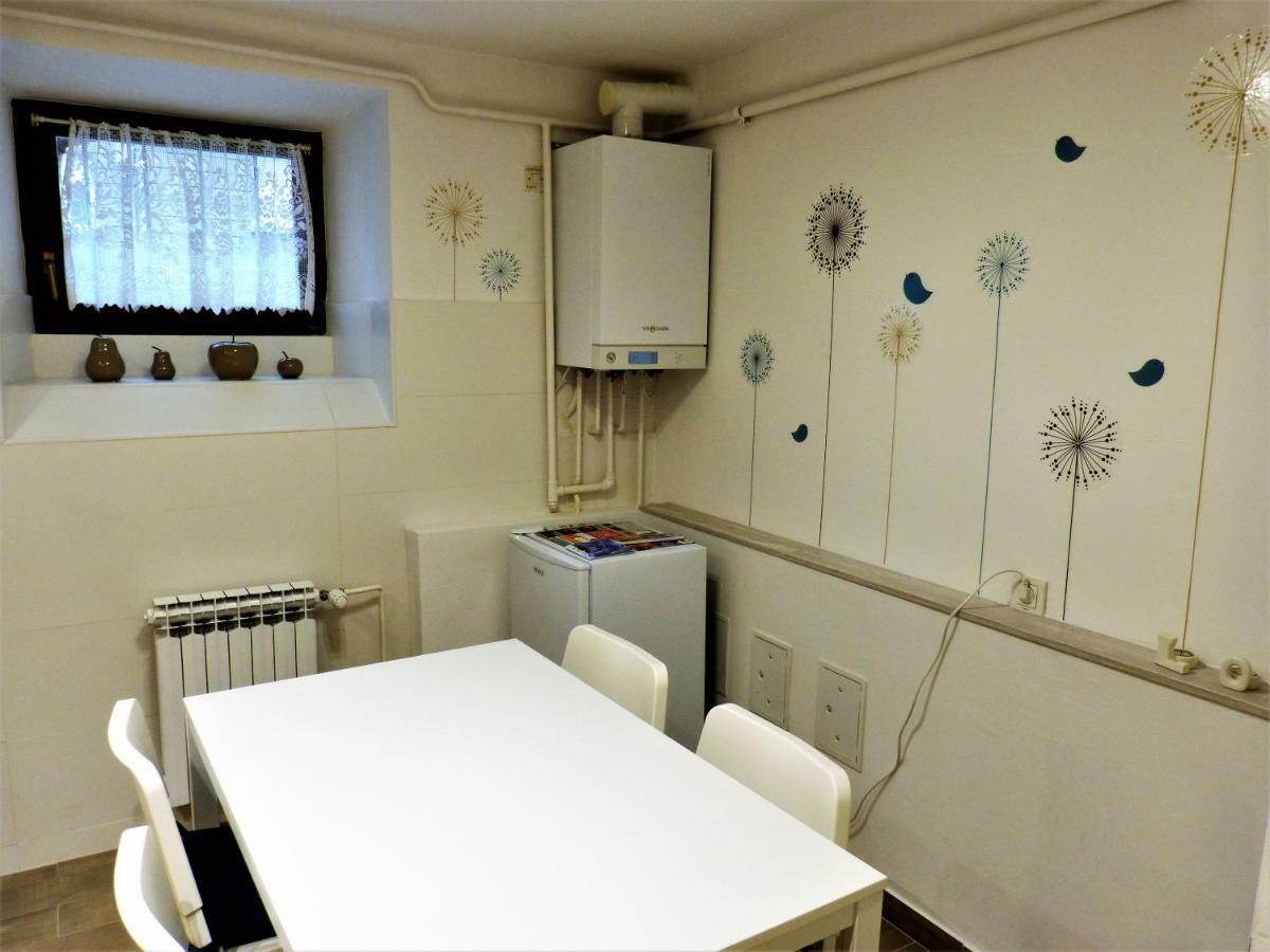Apartman La Linea - Free Parking Загреб Екстер'єр фото