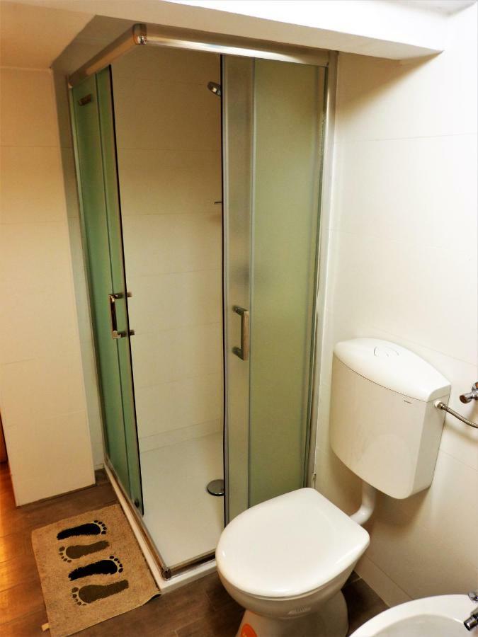 Apartman La Linea - Free Parking Загреб Екстер'єр фото