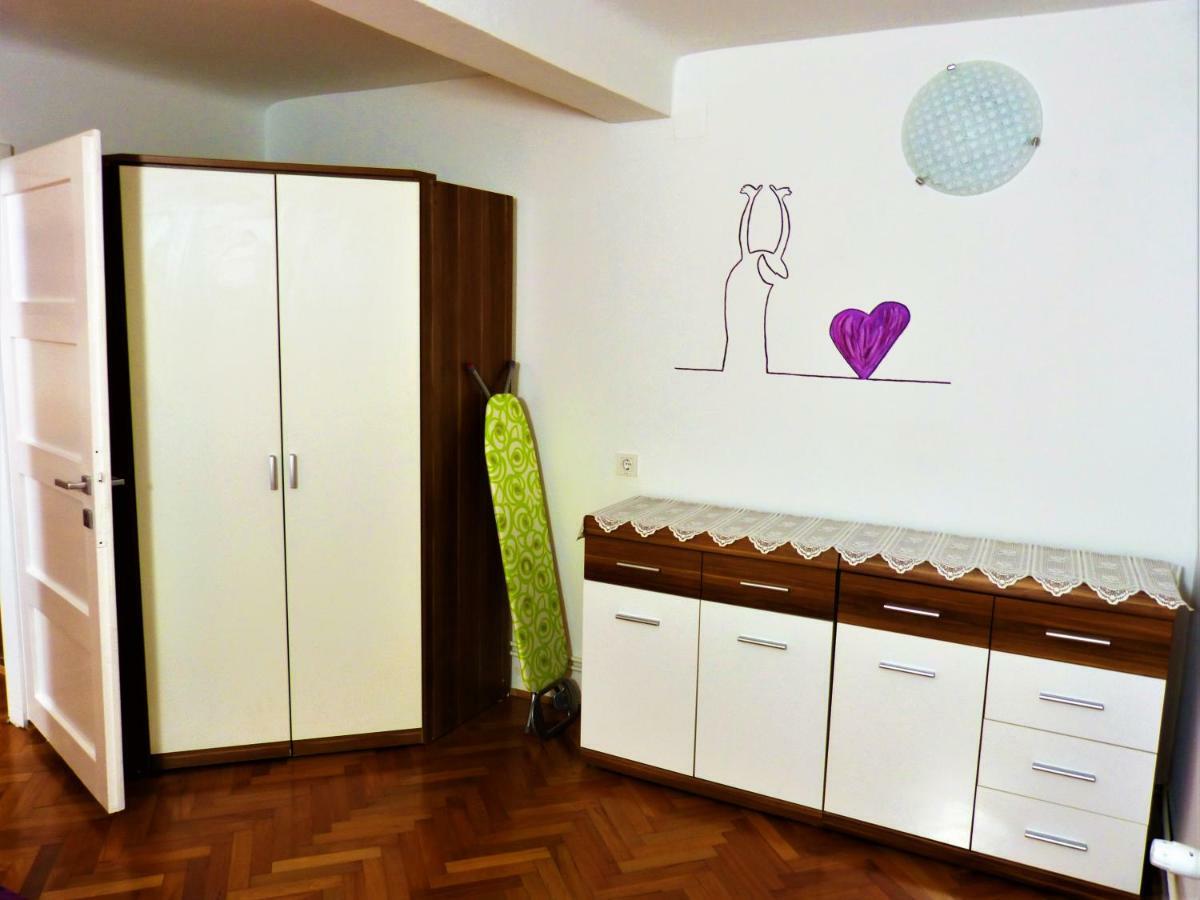 Apartman La Linea - Free Parking Загреб Екстер'єр фото